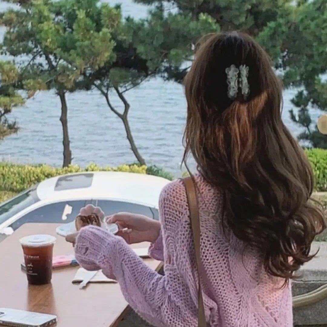 绀田照的合法食谱 海报